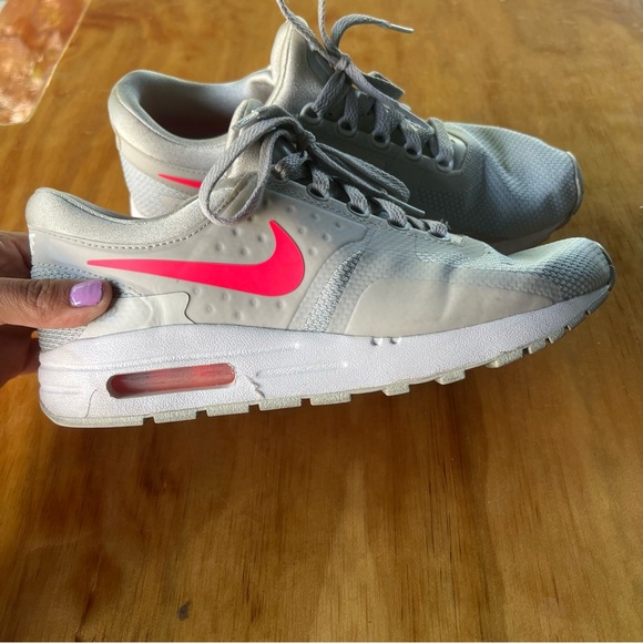Nike Other - Nike Air Max Zero Essential Gray Pink Sneakers Size 7Y